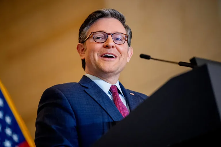 speaker mike johnson height and weight